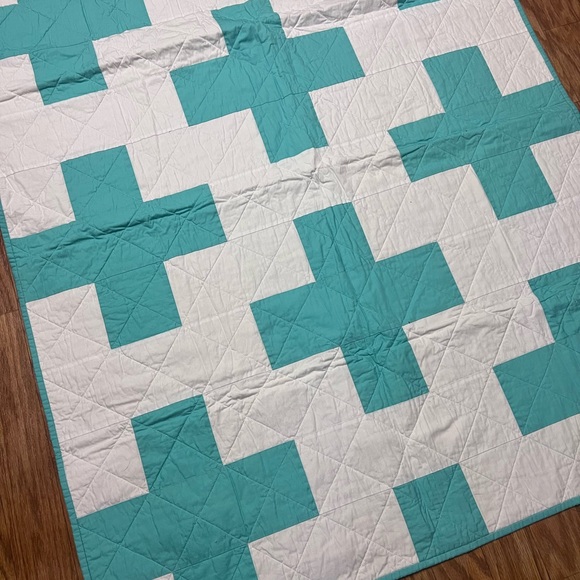 Aqua Plus Baby Handmade Quilt - Picture 2 of 3